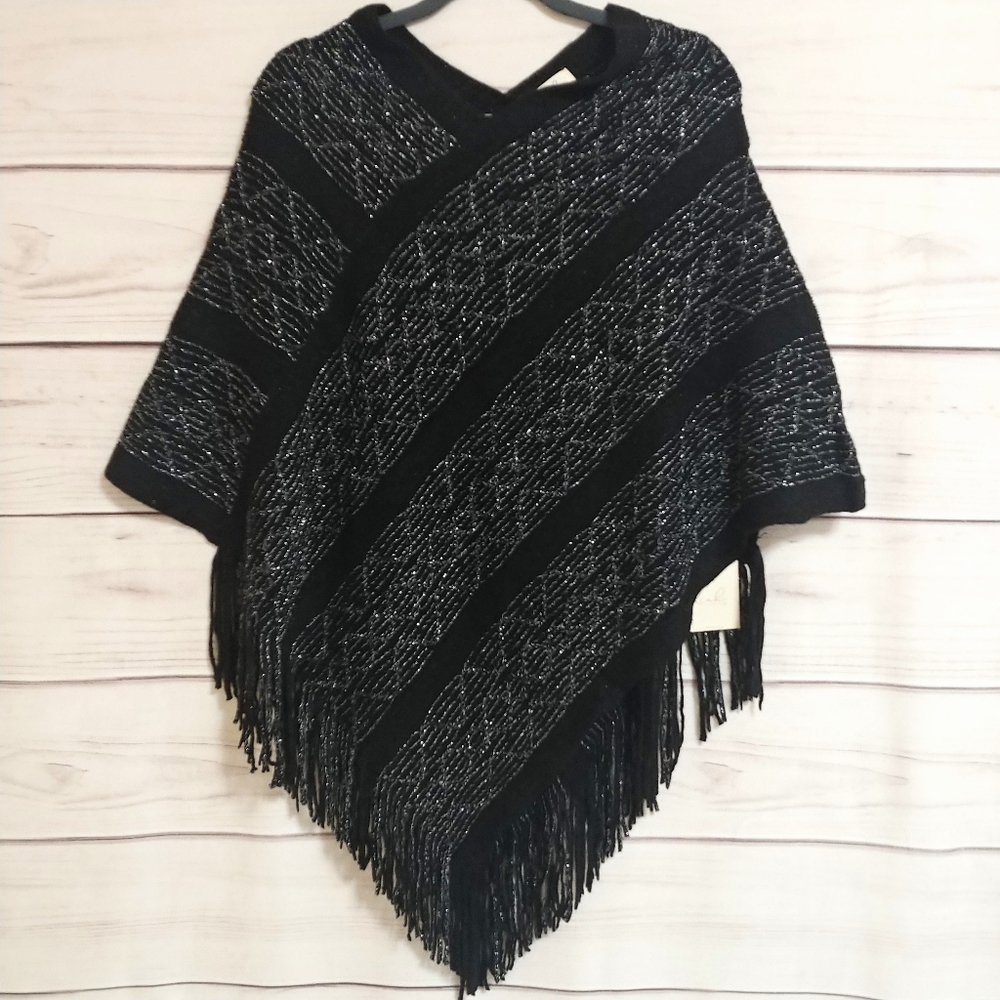 NWT Boho Chic Southwest Soft Cozy Warm Fringe Poncho Sarape One Size - Plus Size - Picture 2 of 12